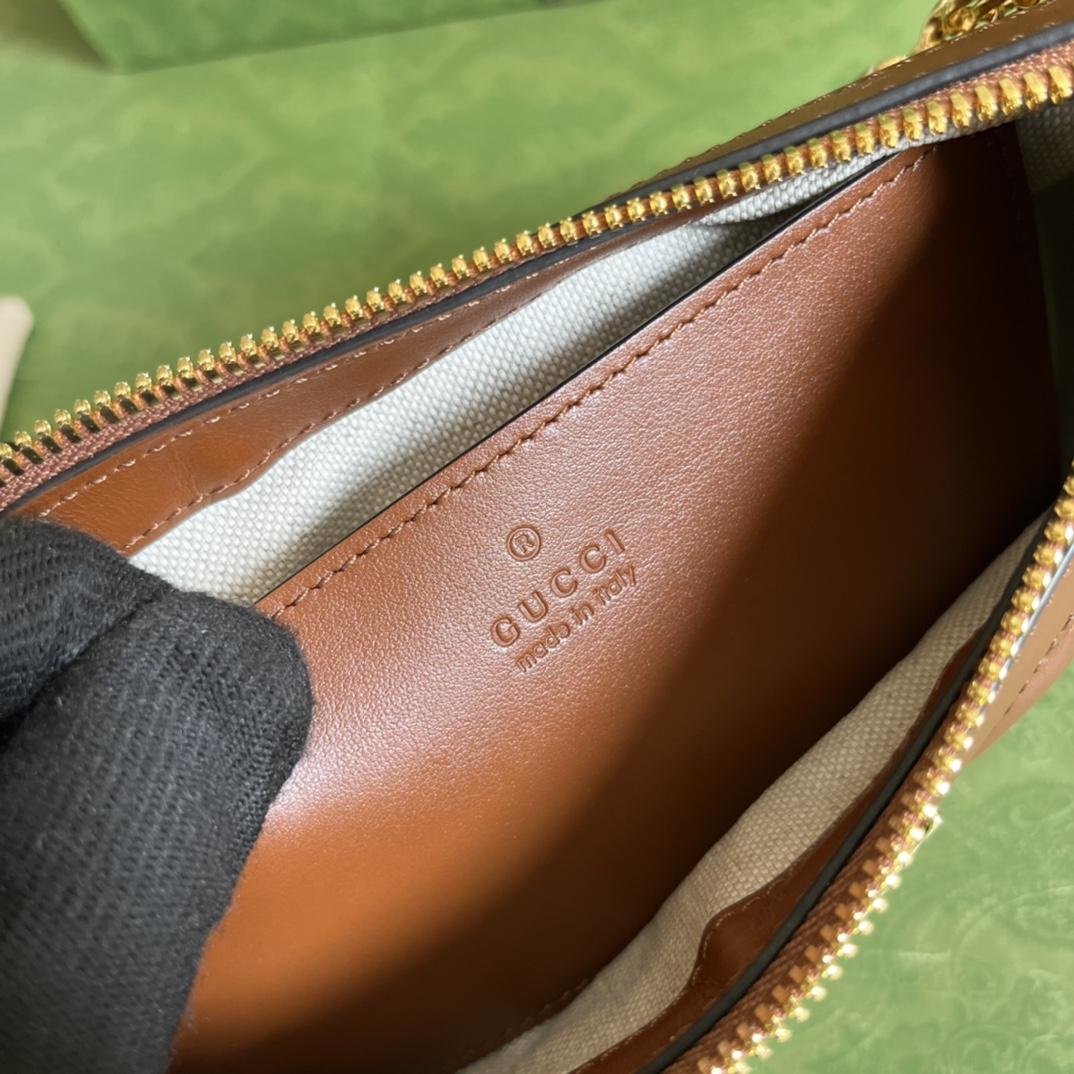 Gucci GG Matelassé Handbag(25-15-8cm) - FashionPlug