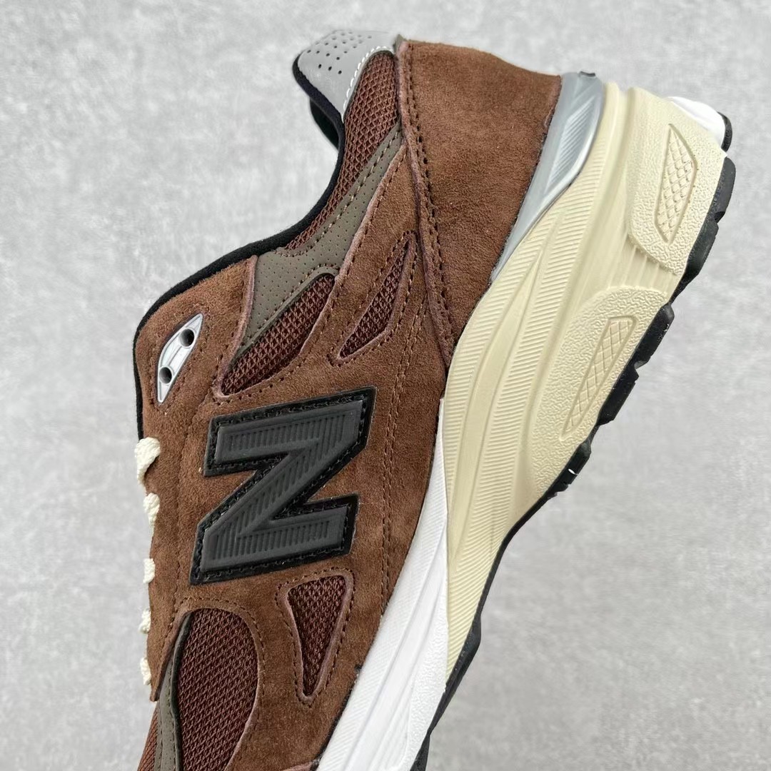 New Balance 990v3  Sneakers         M990JB3 - FashionPlug