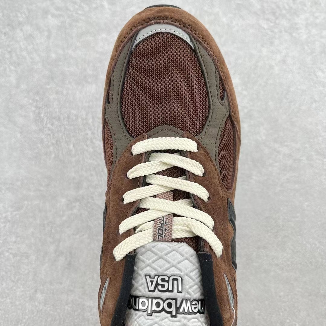New Balance 990v3  Sneakers         M990JB3 - FashionPlug
