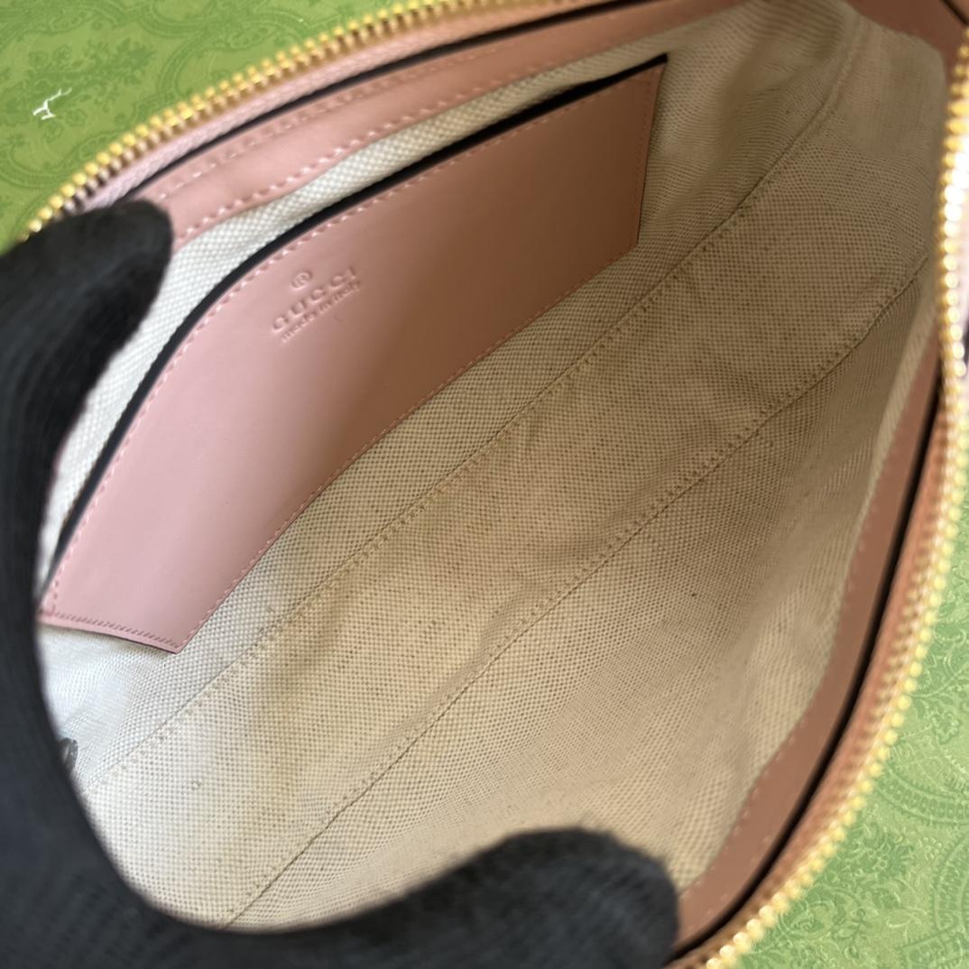 Gucci GG Matelassé Handbag(25-15-8cm) - FashionPlug