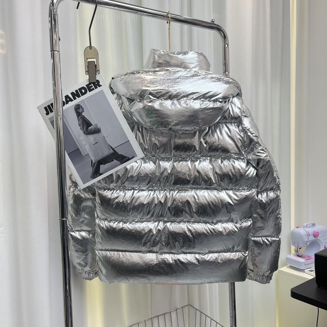 Moncler Maya 70 Short Down Jacket - FashionPlug