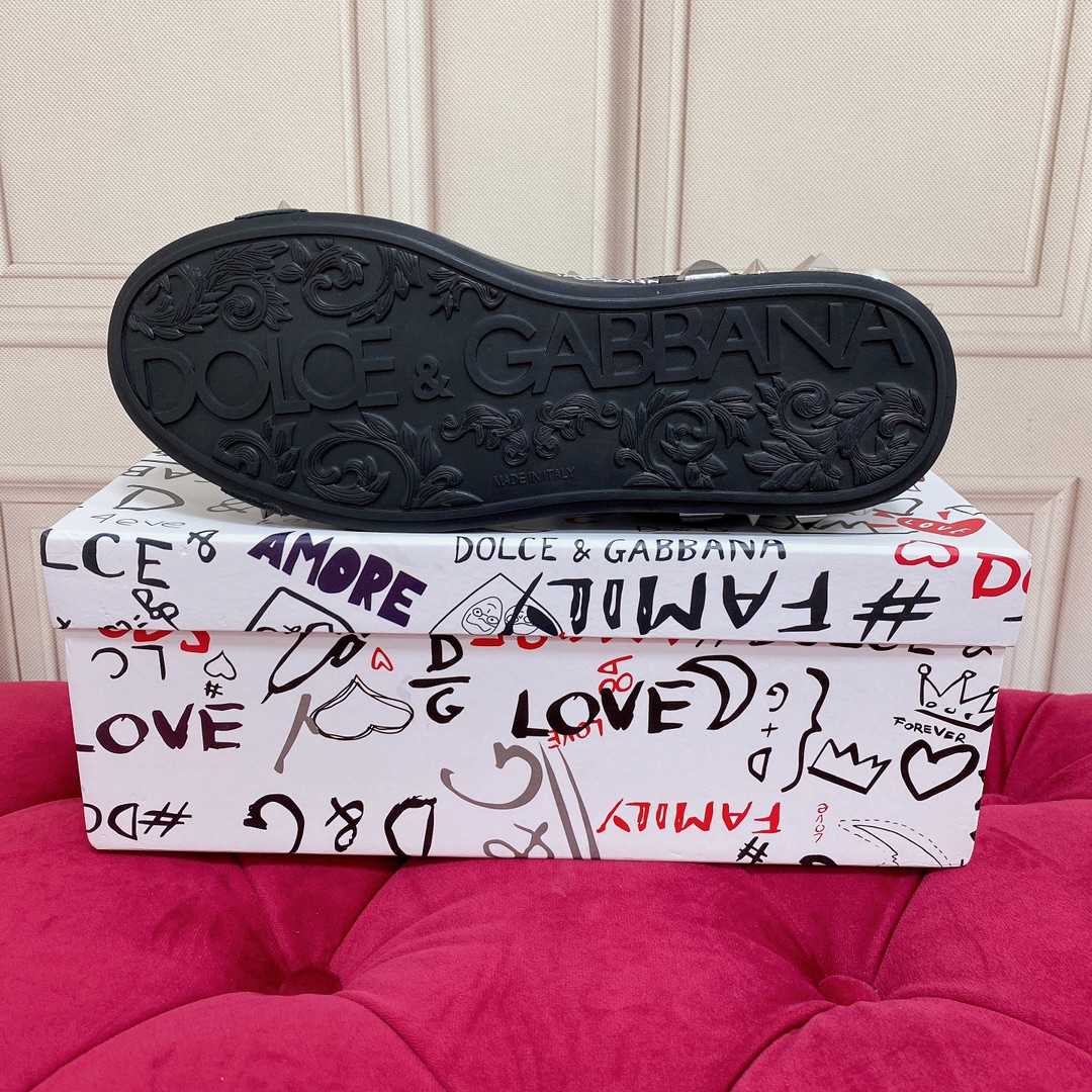 Dolce & Gabbana Calfskin Nappa Portofino Sneakers With Studs - FashionPlug