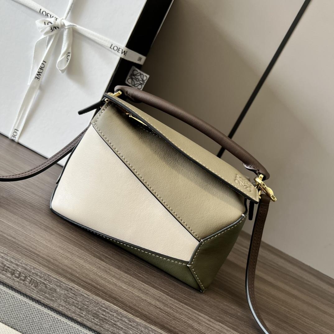 Loewe Mini Puzzle Edge In Nappa Calfskin - FashionPlug