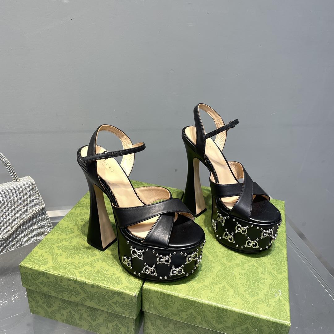 Gucci Women's Interlocking G Studs Sandal - FashionPlug