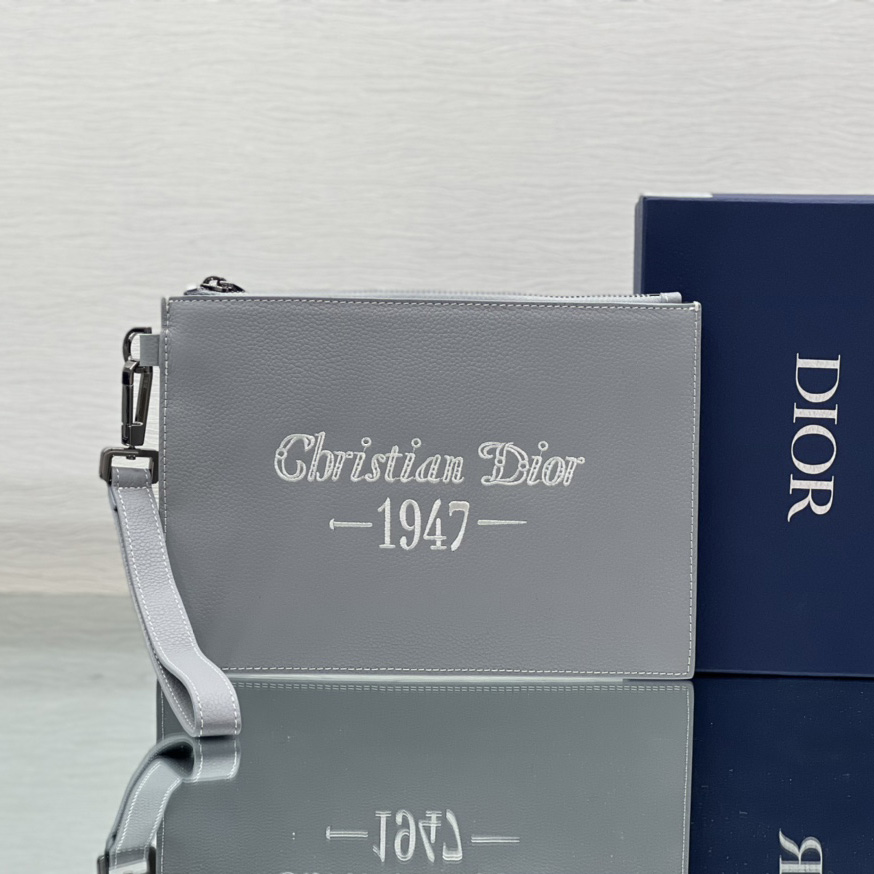 Dior A5 Pouch(26.5-17.5cm) - FashionPlug