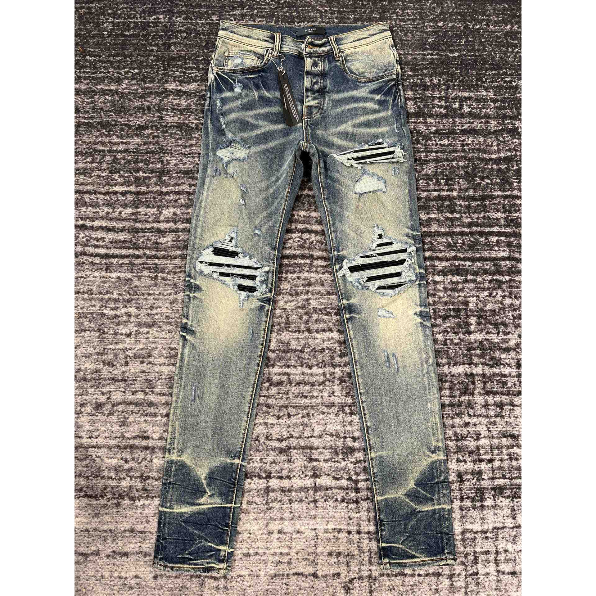 Amiri Slim Fit Jeans    531 - FashionPlug