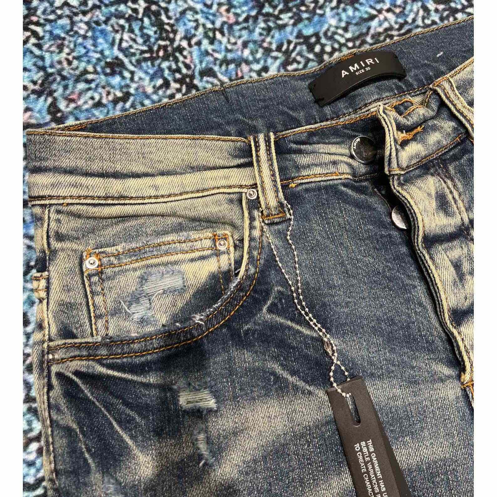 Amiri Slim Fit Jeans    531 - FashionPlug