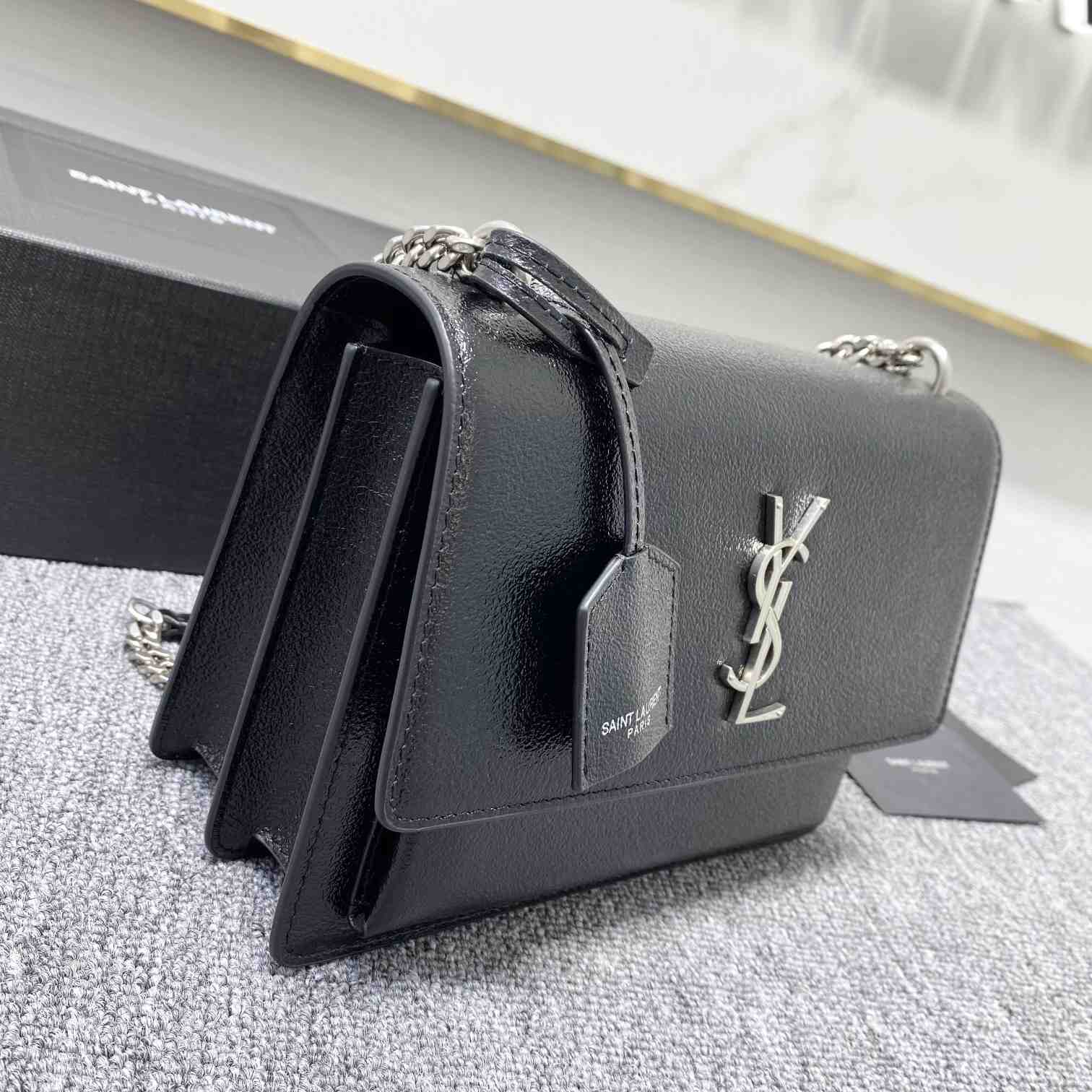 Saint Laurent Sunset Medium Chain Bag In Smooth Leather  - FashionPlug
