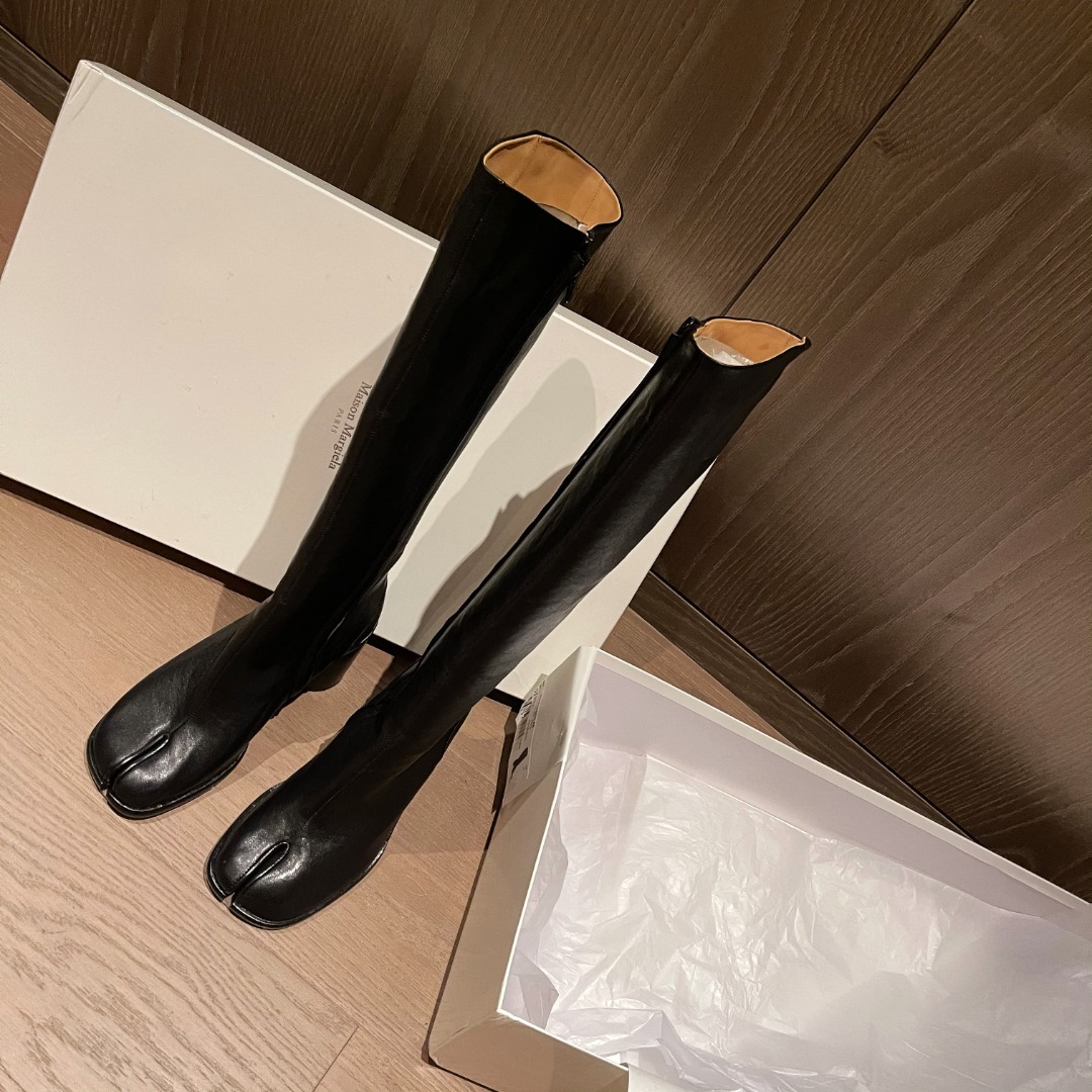 Maison Margiela Tabi 80mm Knee-High Boots - FashionPlug