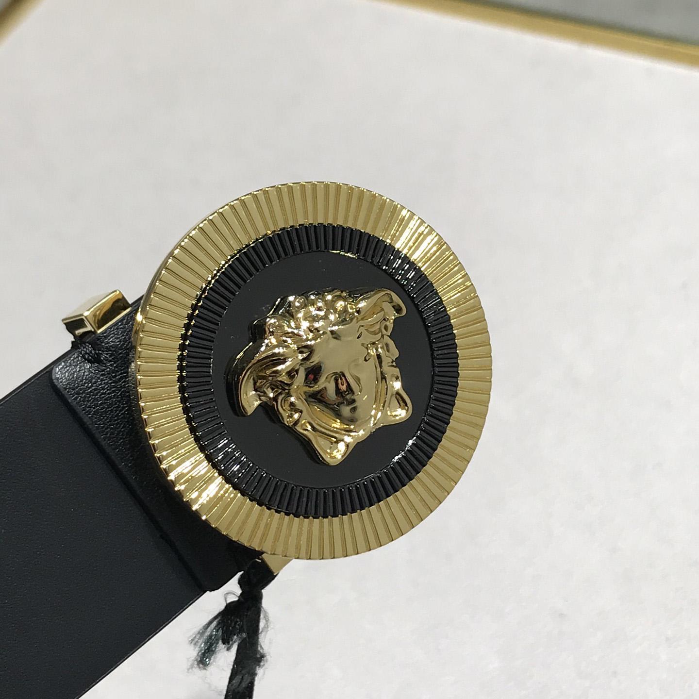 Versace Medusa Leathre Belt    38mm - FashionPlug