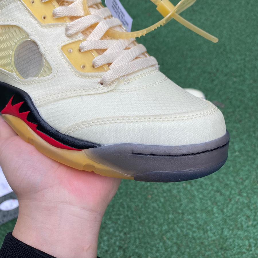 AirJordan 5 AJ5 x Off-White Ow Sneaker      DH8565-100 - FashionPlug