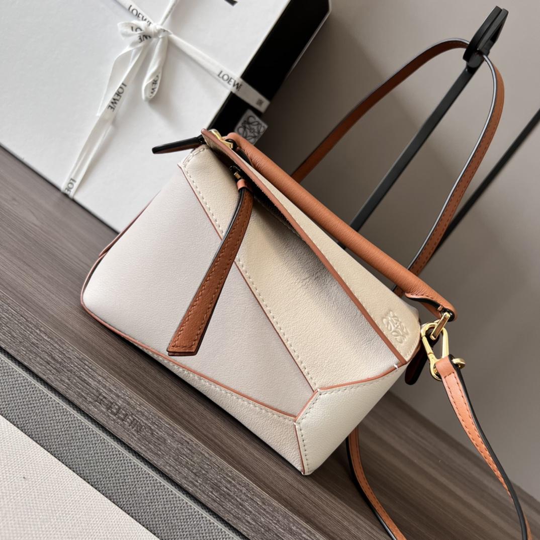 Loewe Mini Puzzle Edge In Nappa Calfskin - FashionPlug