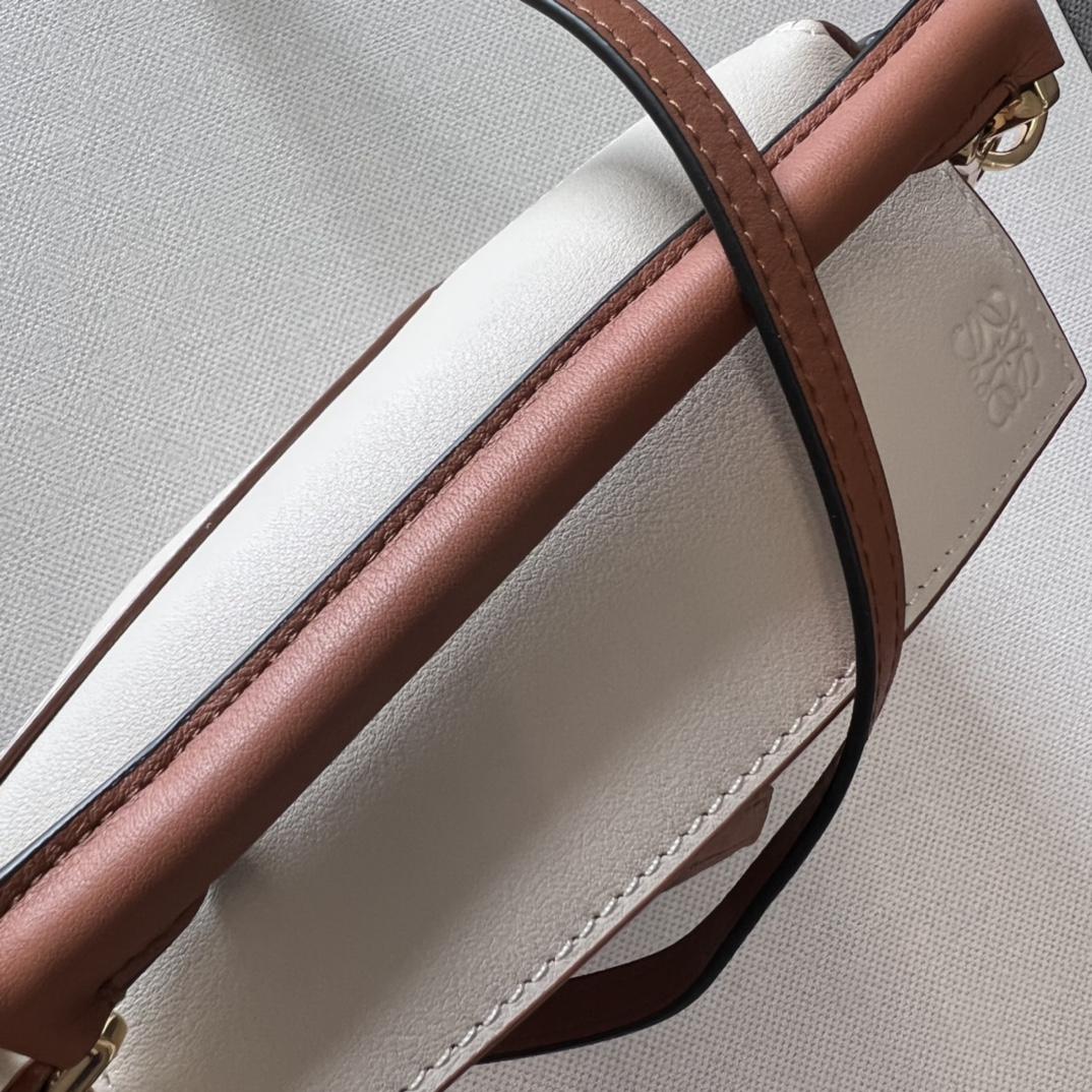 Loewe Mini Puzzle Edge In Nappa Calfskin - FashionPlug
