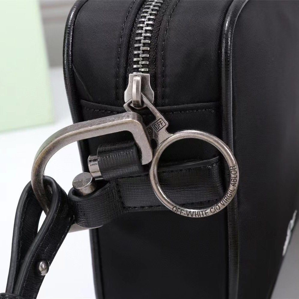 Off white Logo Nylon Crossbody Bag(19-14-5.5cm) - FashionPlug