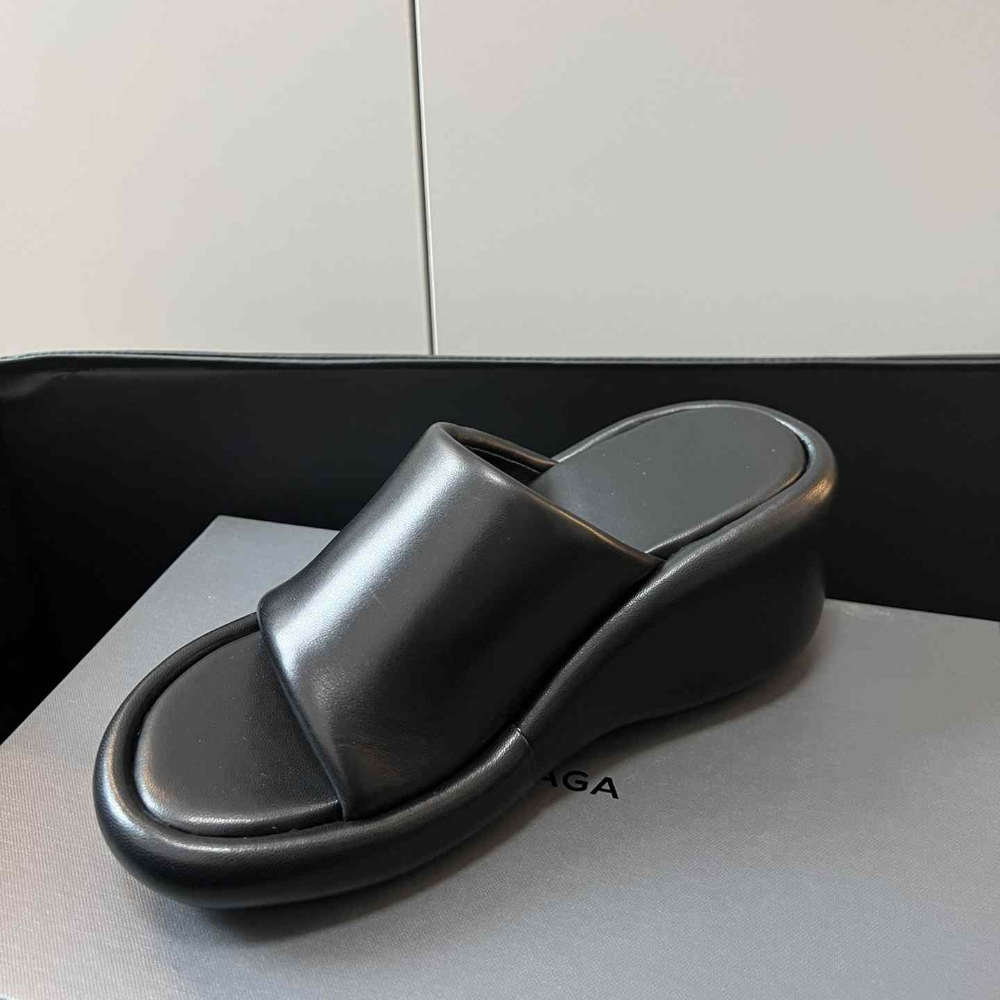 Balenciaga Black Rise Wedge Sandals - FashionPlug