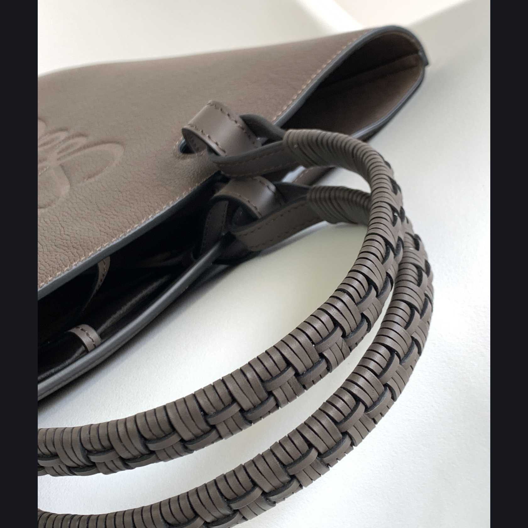 Loewe Small Anagram Tote Bag In Classic Calfskin(29-14-25CM ) - FashionPlug