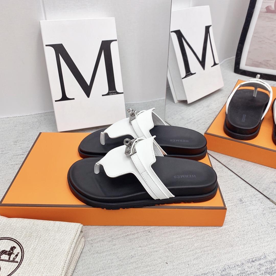 Hermes Empire Sandal - FashionPlug