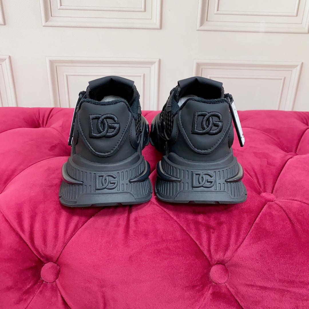 Dolce & Gabbana Mixed-Material Airmaster Sneakers - FashionPlug