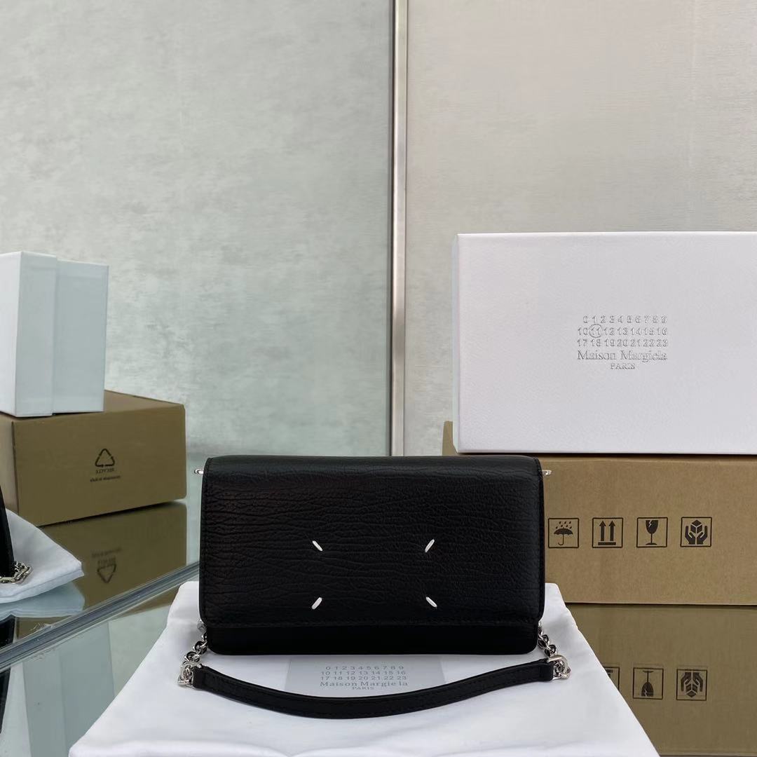 Maison Margiela Wallet-On-Chain Clutch Bag(19.2x4.3x10cm) - FashionPlug