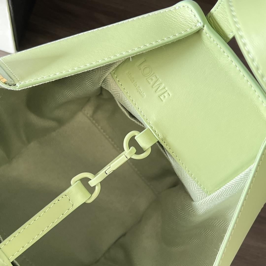 Loewe Compact Hammock In Satin Calfskin - FashionPlug