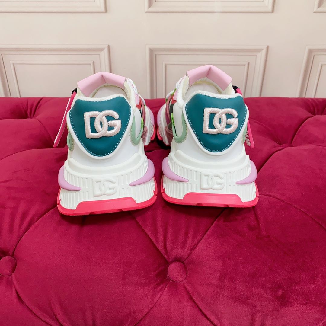 Dolce & Gabbana Mixed-Material Airmaster Sneakers - FashionPlug