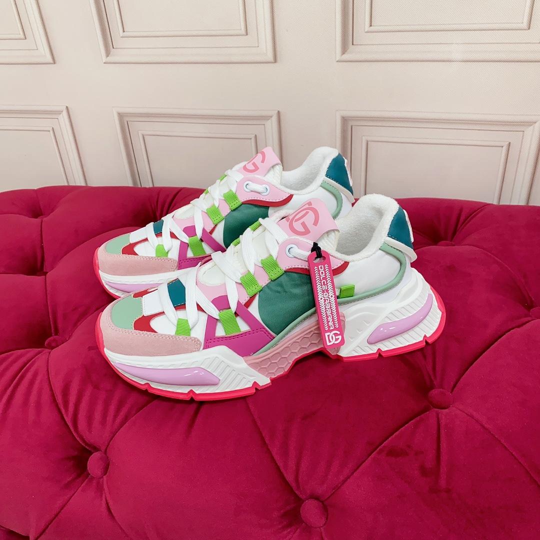 Dolce & Gabbana Mixed-Material Airmaster Sneakers - FashionPlug