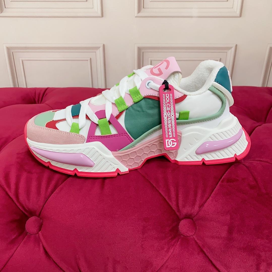 Dolce & Gabbana Mixed-Material Airmaster Sneakers - FashionPlug