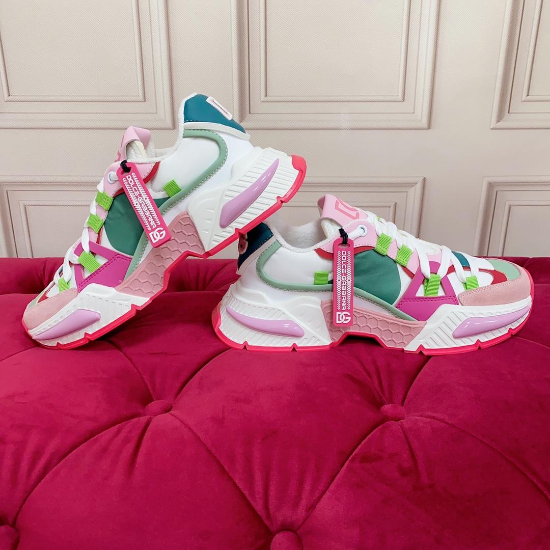 Dolce & Gabbana Mixed-Material Airmaster Sneakers - FashionPlug