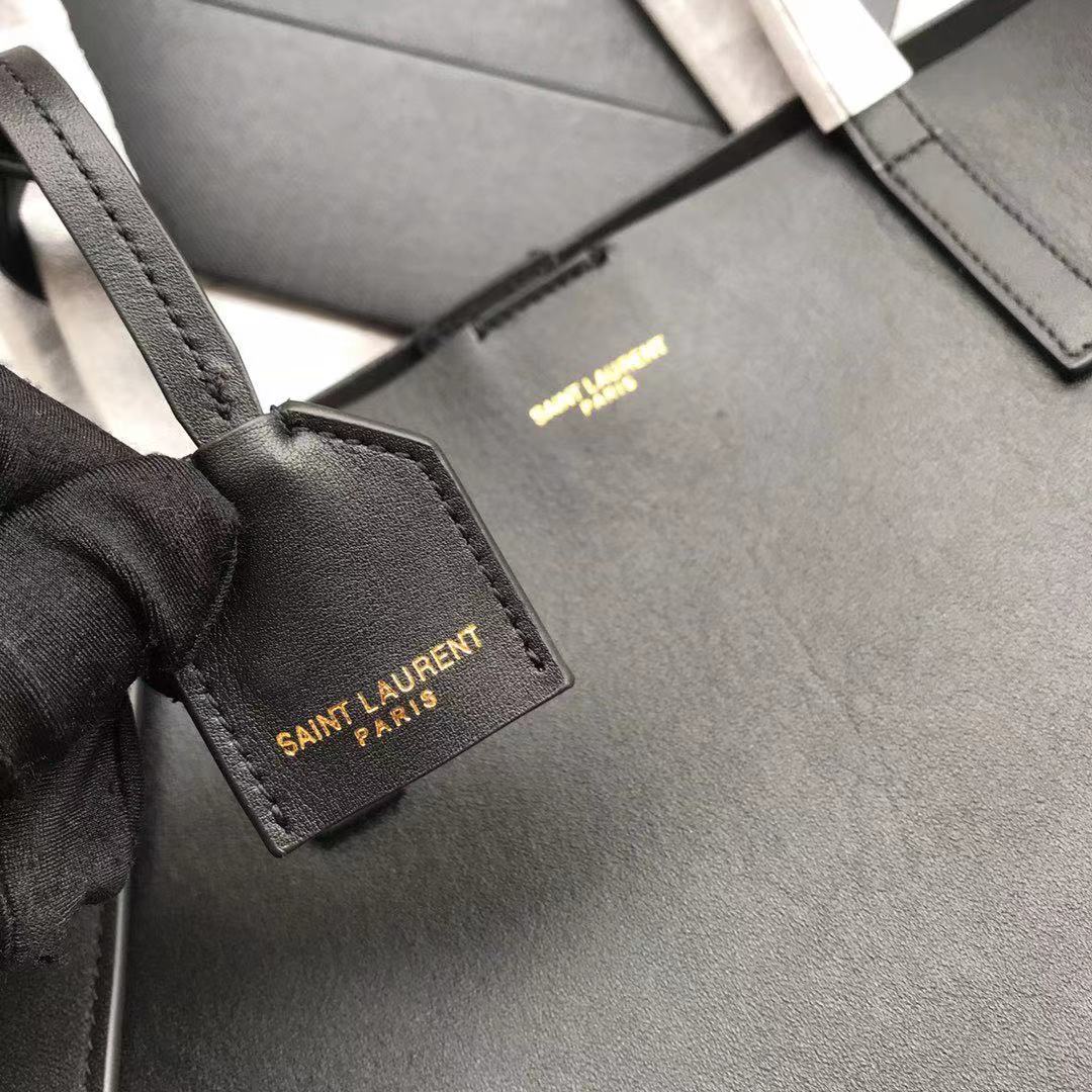 Saint Laurent Shopping Saint Laurent E/W In Supple Leather  - FashionPlug