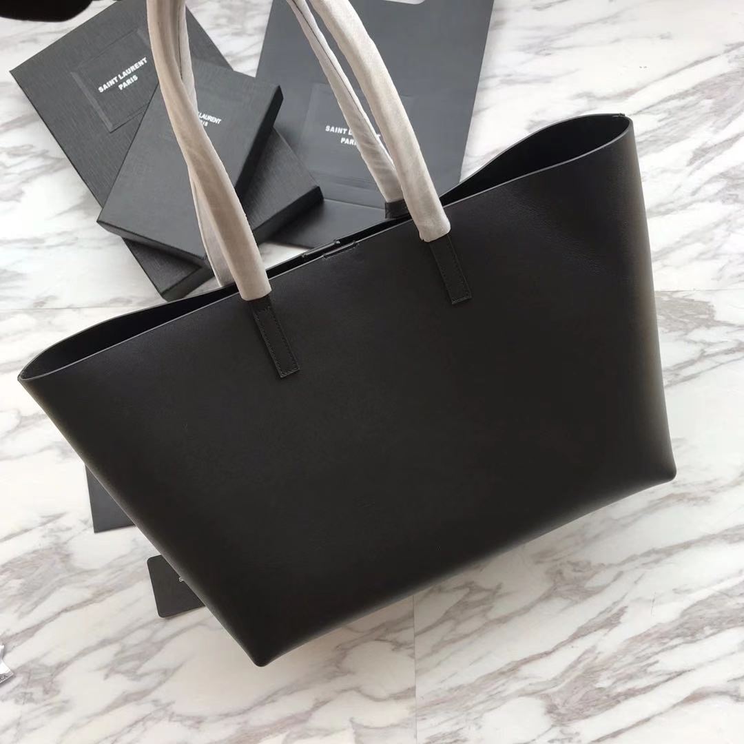 Saint Laurent Shopping Saint Laurent E/W In Supple Leather  - FashionPlug