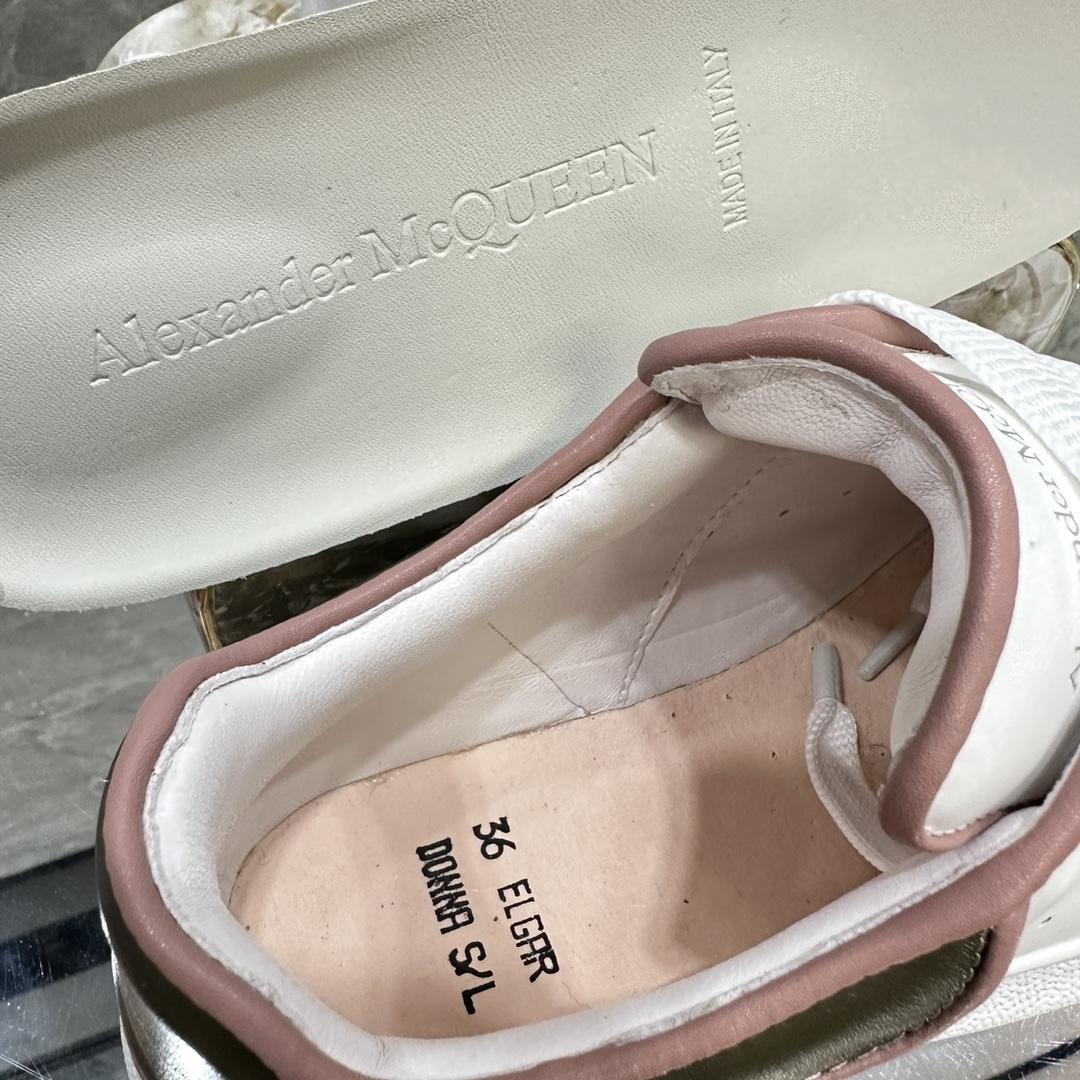 Alexander Mqueen Oversized Sneaker In White - FashionPlug