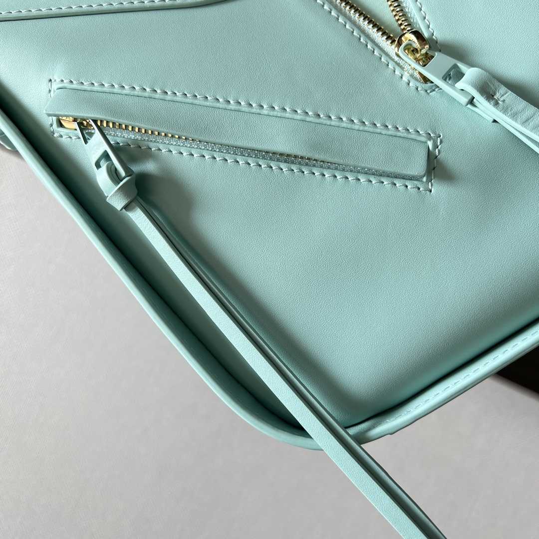 Loewe Compact Hammock In Satin Calfskin - FashionPlug