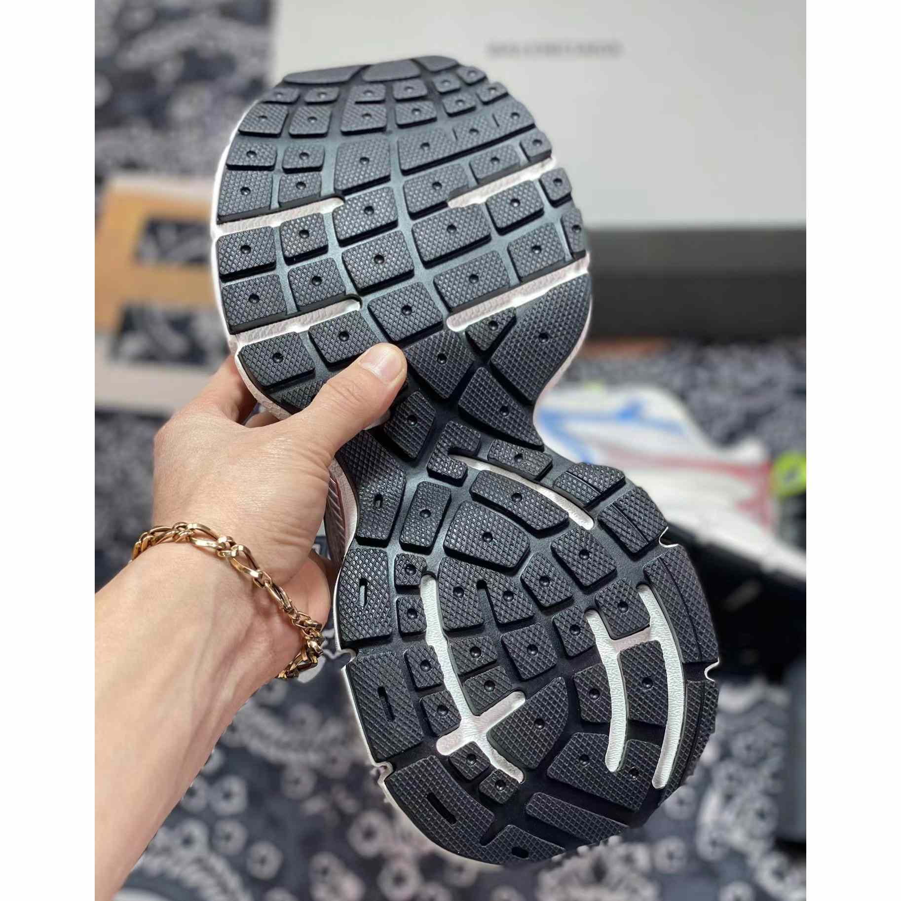 Balenciaga 3XL Sneaker In White - FashionPlug