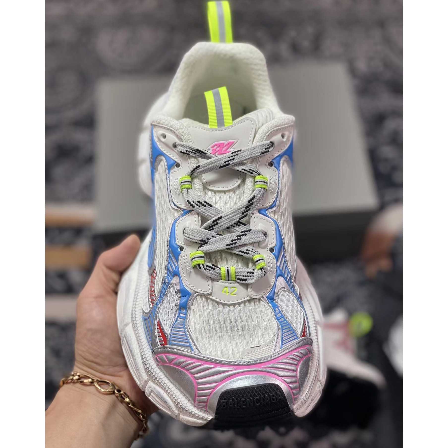 Balenciaga 3XL Sneaker In White - FashionPlug