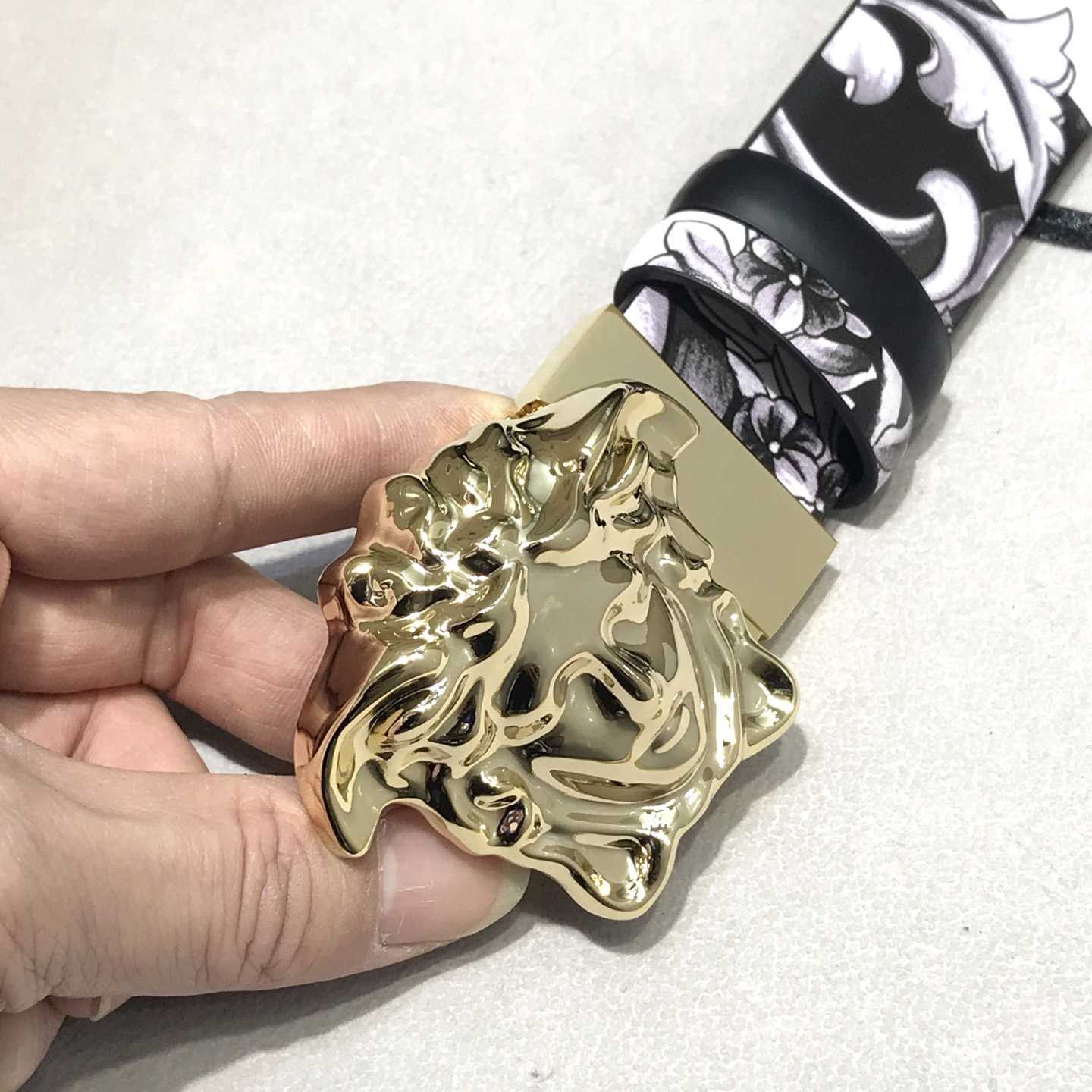 Versace La Medusa Silver Baroque Reversible Belt - FashionPlug