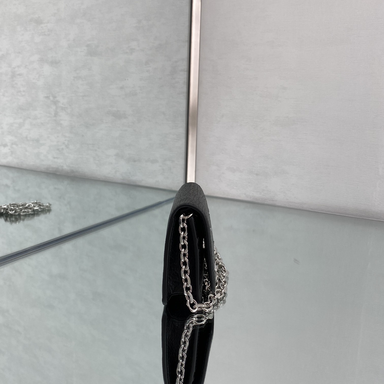 Maison Margiela Black Small Chain Strap Wallet Bag(10x9x3cmm) - FashionPlug