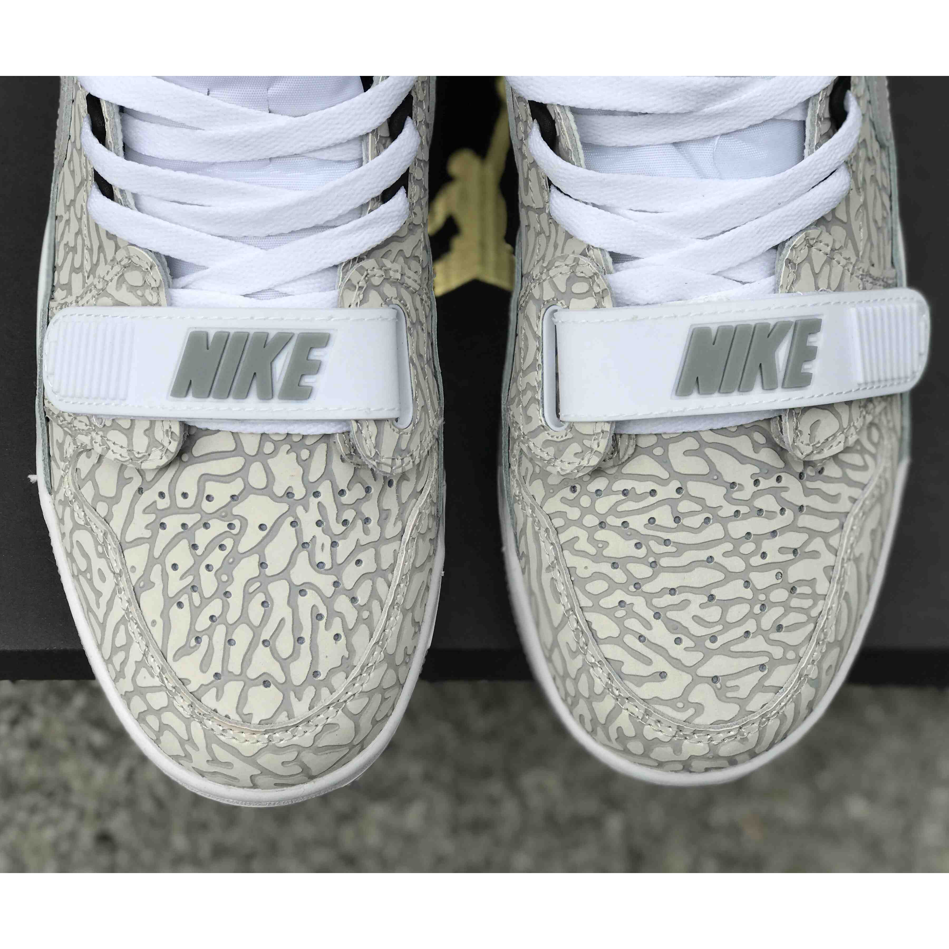 Air Jordan Legacy 312 Sneaker  AV3922-100 - FashionPlug