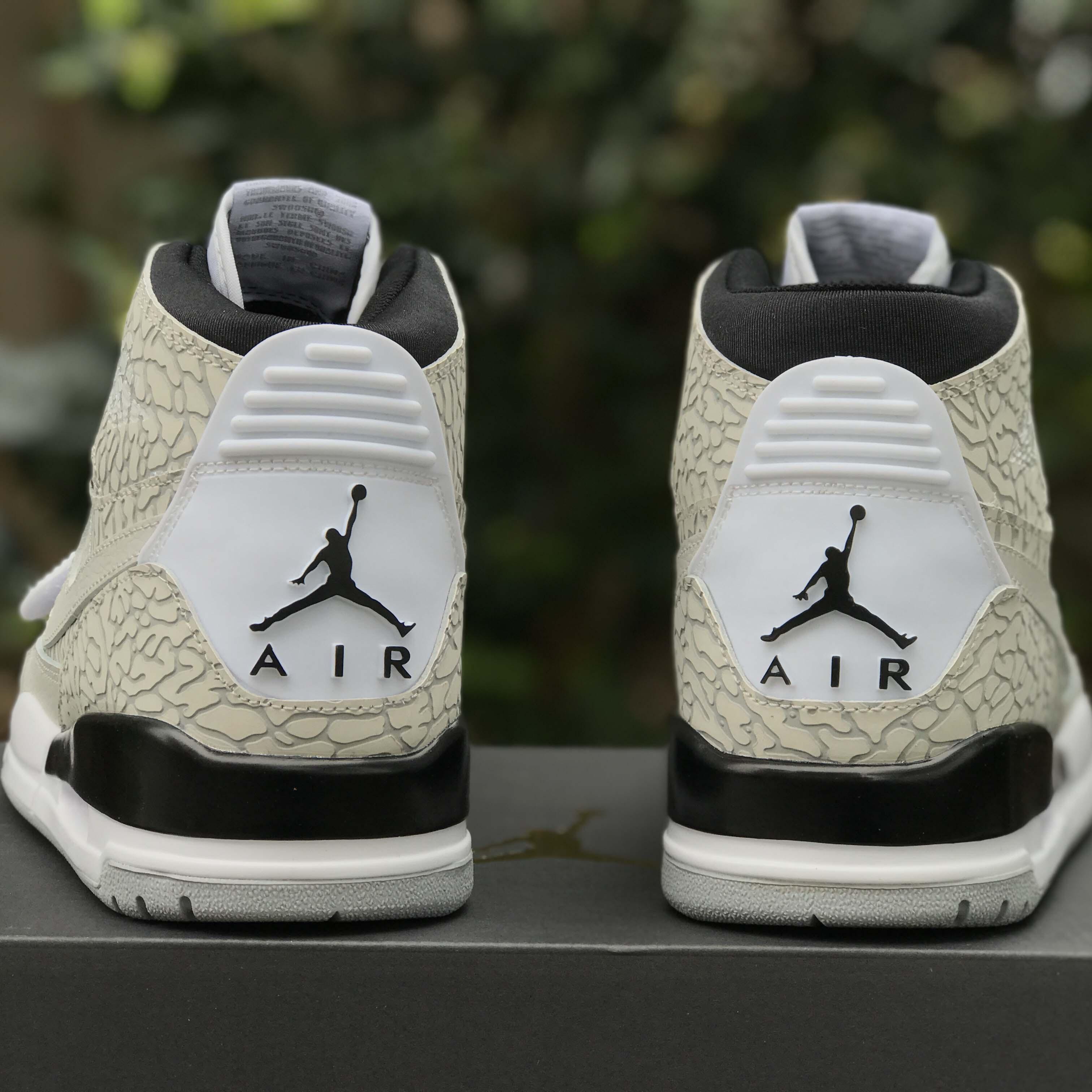 Air Jordan Legacy 312 Sneaker  AV3922-100 - FashionPlug