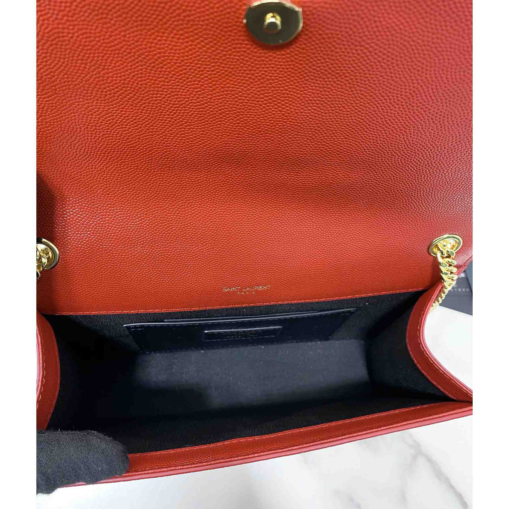 Saint Laurent Kate Medium Chain Bag In Grain De Poudre Embossed Leather - FashionPlug