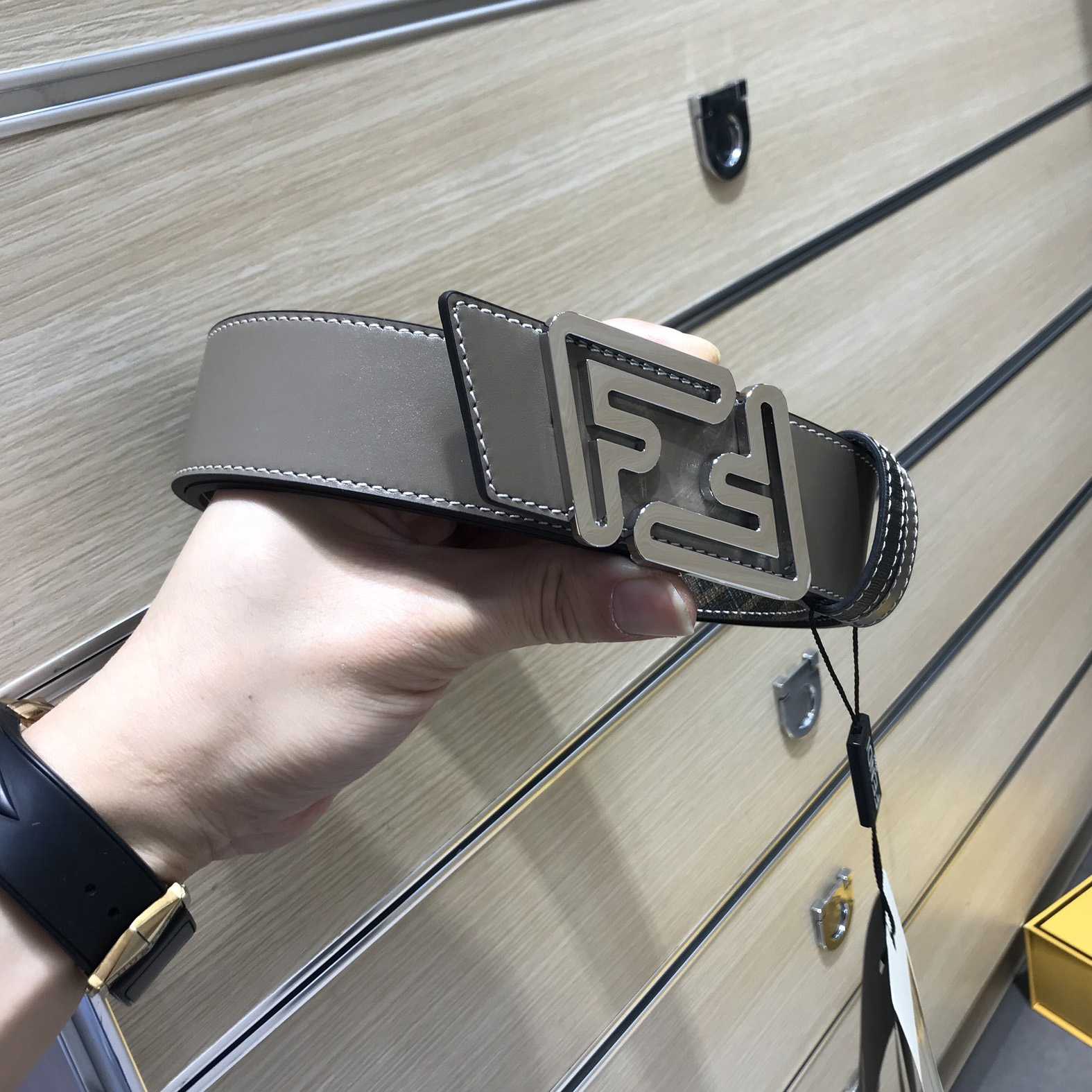 Fendi Leather Belt - FashionPlug