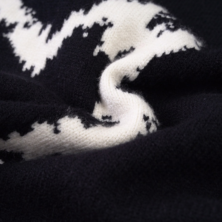 Saint Laurent Heart Sweater - FashionPlug