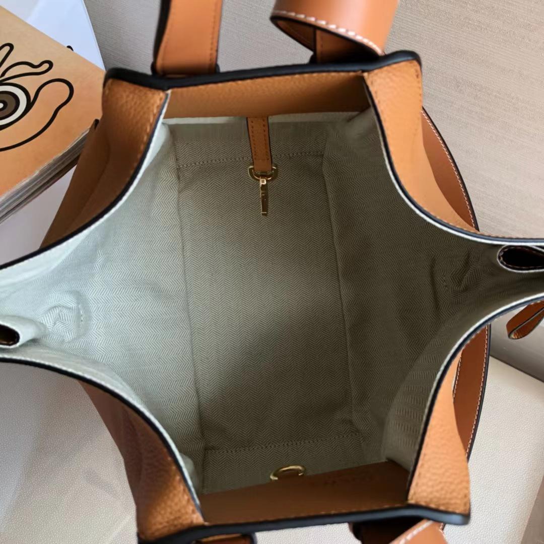 Loewe Compact Hammock In Satin Calfskin(29-26-15cm) - FashionPlug