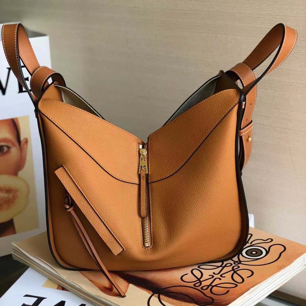 Loewe Compact Hammock In Satin Calfskin(29-26-15cm) - FashionPlug
