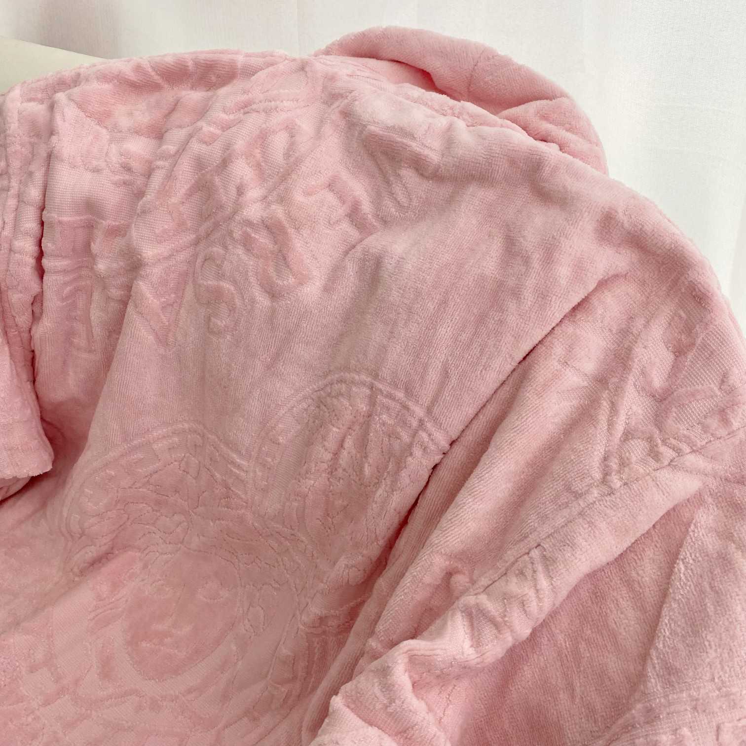 Versace Medusa Amplified Bathrobe(Uniform size) - FashionPlug