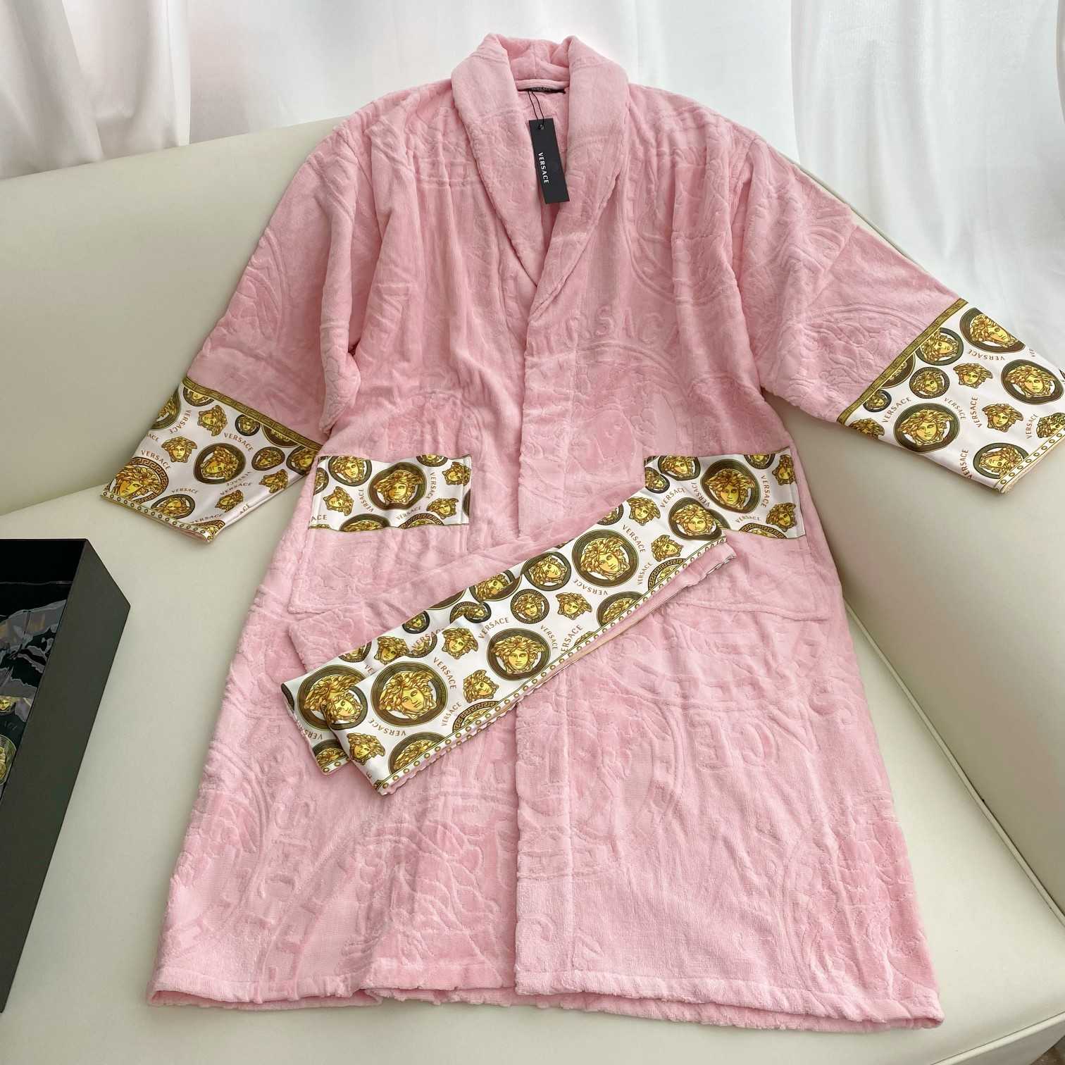 Versace Medusa Amplified Bathrobe(Uniform size) - FashionPlug