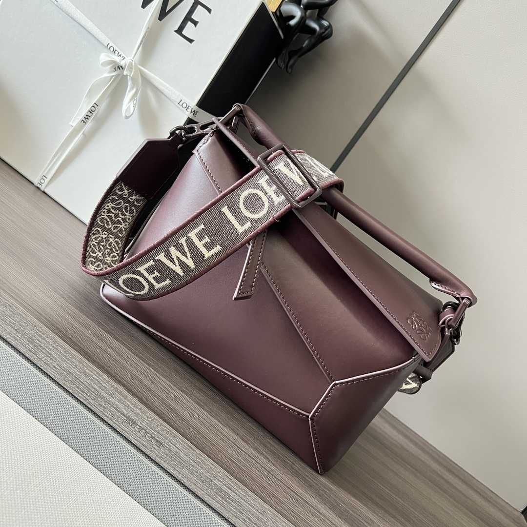 Loewe Small Puzzle Edge Bag In Satin Calfskin - FashionPlug