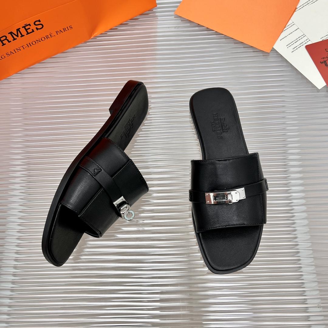 Hermes Giulia Sandal - FashionPlug