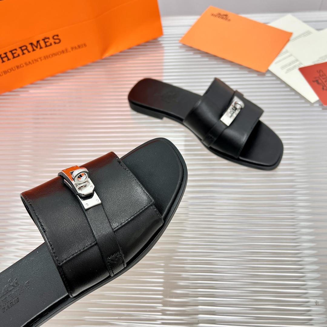 Hermes Giulia Sandal - FashionPlug