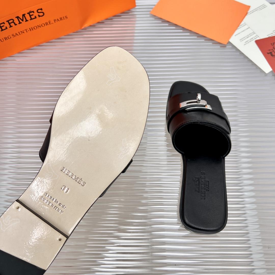 Hermes Giulia Sandal - FashionPlug