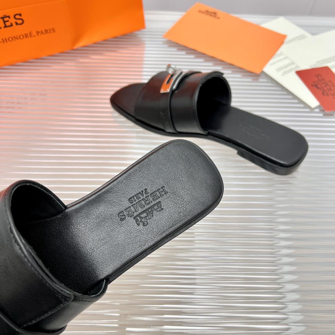 Hermes Giulia Sandal - FashionPlug